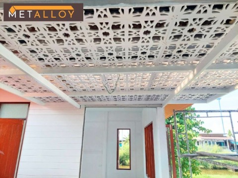 แผ่นอลูมิเนียมฉลุลายตกแต่งฝ้า